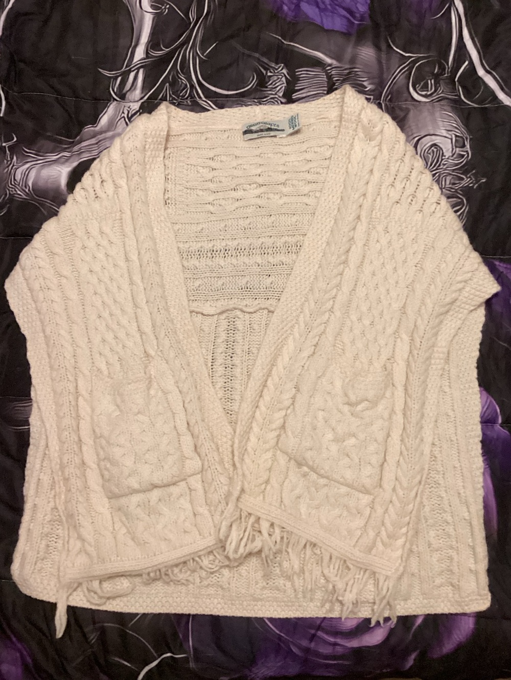 Aran Crafts Cozy Cable-Knit Cream Reading Shawl